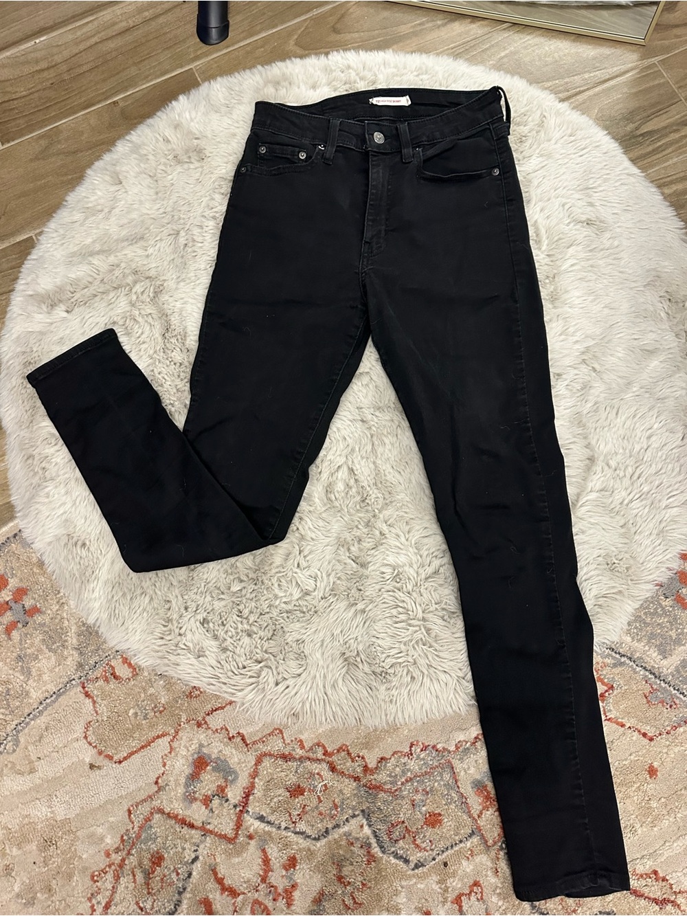 Levi's Black Women's 721 High Rise Skinny Jeans